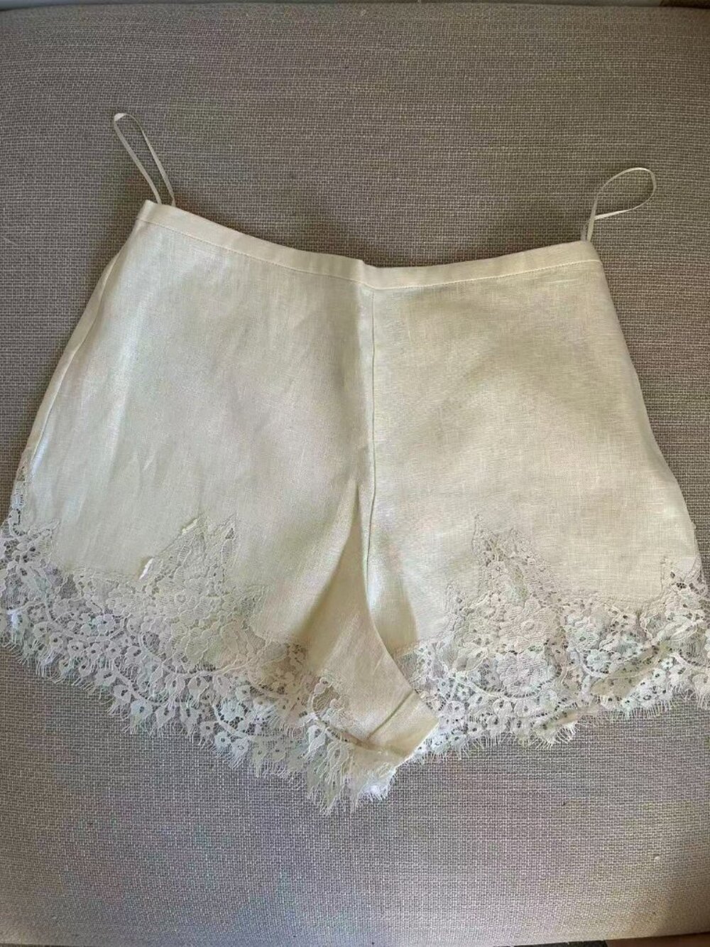 BEST Reformation Fern Linen Short Small Sugar Cream Lace French Causal - Picture 4 of 9